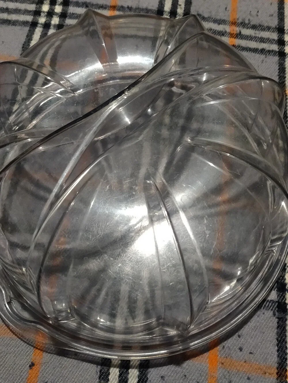 Nordic Ware Clear Dome Cake Cover - Built-in Handle And Slide Close Baked Goods
